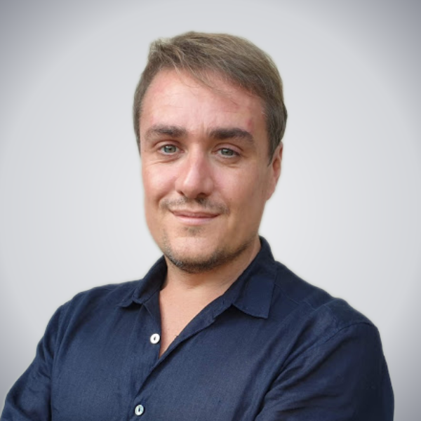 Dr Adam Richards